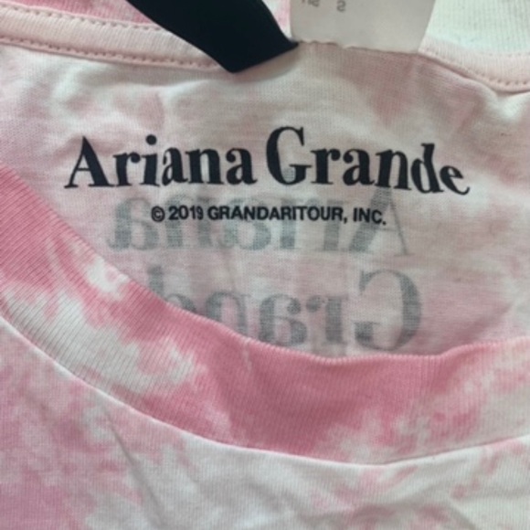 Thank You Next Merch - Picture 2 of 4